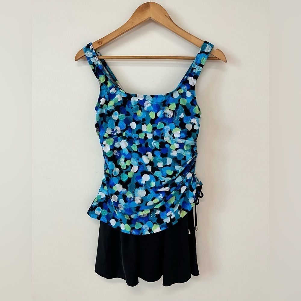 Maxine of Hollywood Women's Size 6 Skirted Swim Dress One Piece Swimsuit Beach